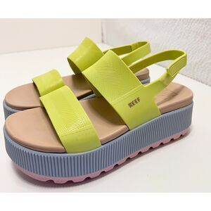 Reef Water Vista Higher Platform Sandals in Lime Sherbet. Size 8.